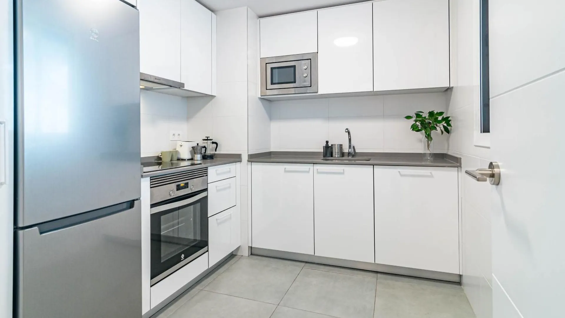 Apartamento Jdg 6-1-C Marbella 0*,  España